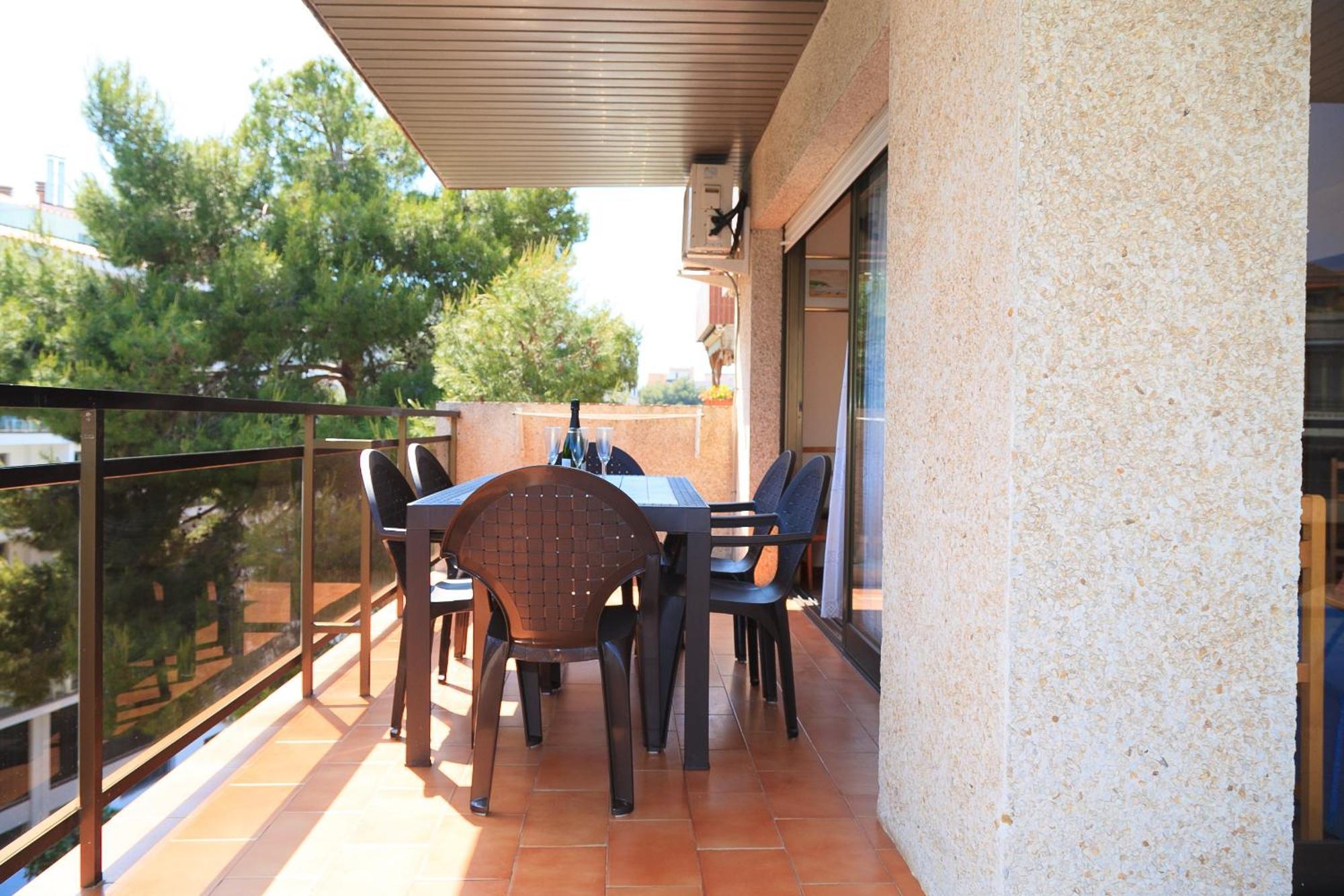 Uhc Casalmar Apartments サロウ 部屋 写真